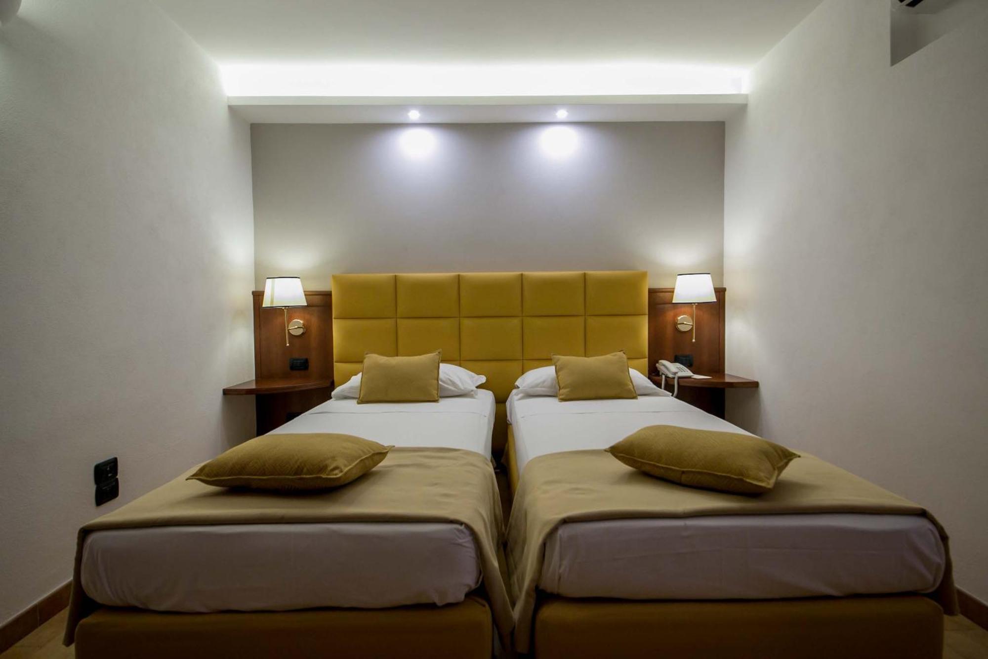 Montespina Park Hotel Neapel Zimmer foto