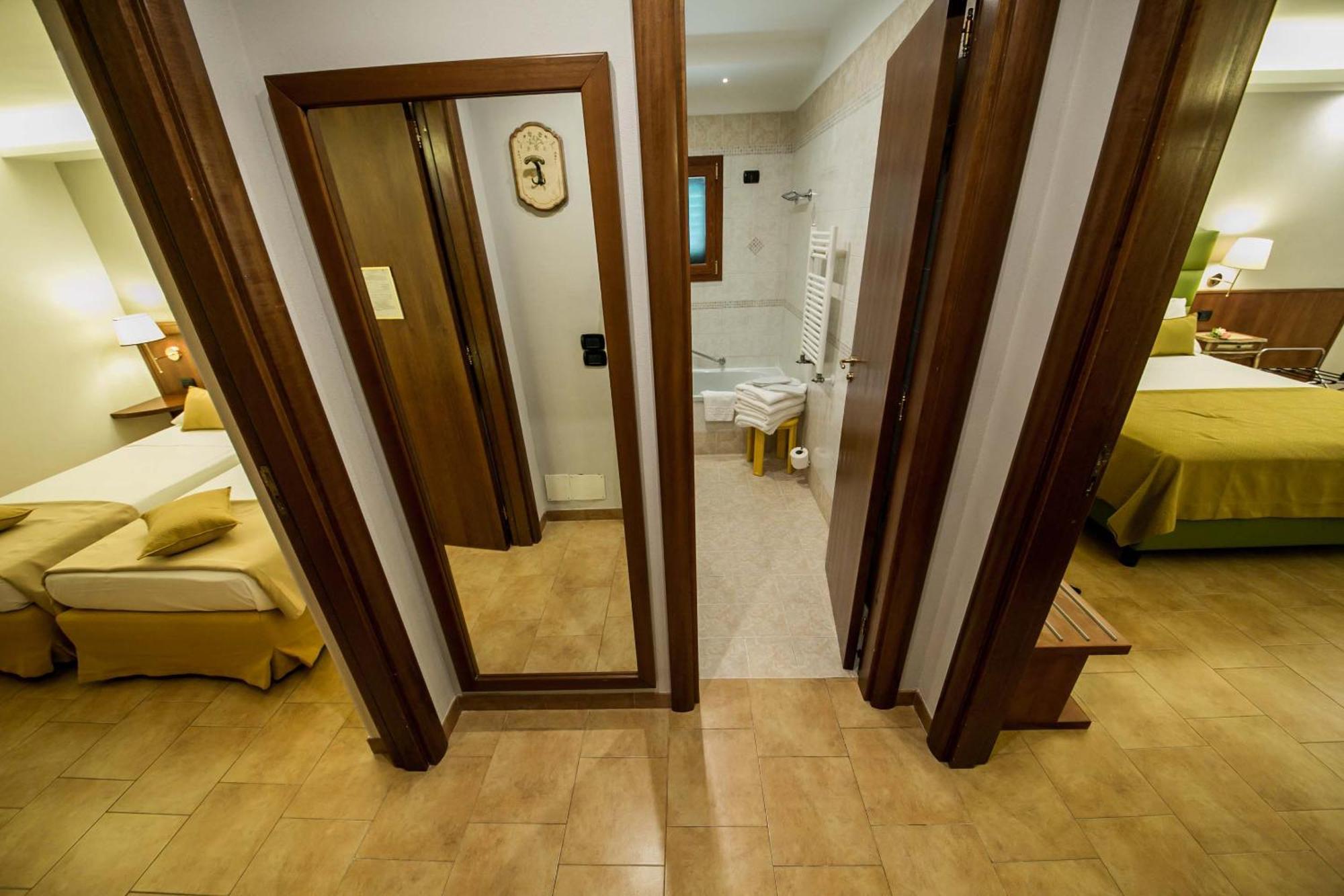 Montespina Park Hotel Neapel Zimmer foto